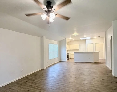 507 Tumbleweed Drive - Photo Thumbnail 26