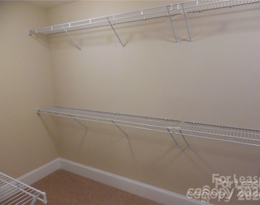 117 Elmrich Court - Photo Thumbnail 16