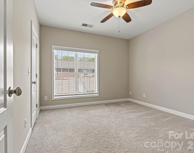 110 Dime Lane - Photo Thumbnail 13