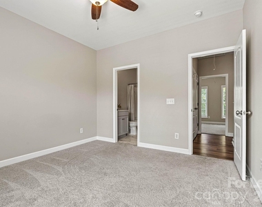 110 Dime Lane - Photo Thumbnail 14