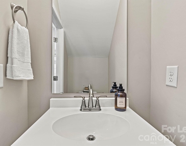 110 Dime Lane - Photo Thumbnail 20