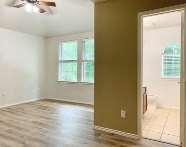 1136 Golden Eagle Court - Photo Thumbnail 24