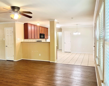 1136 Golden Eagle Court - Photo Thumbnail 7