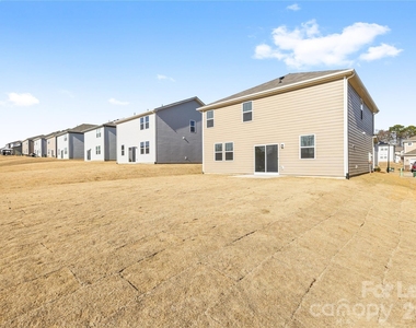 525 Mountain View Drive - Photo Thumbnail 17