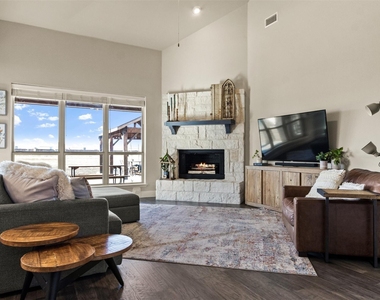 1133 Barrix Drive - Photo Thumbnail 10