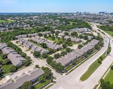 4541 Woodsboro Lane - Photo Thumbnail 23