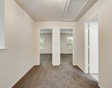 4541 Woodsboro Lane - Photo Thumbnail 8