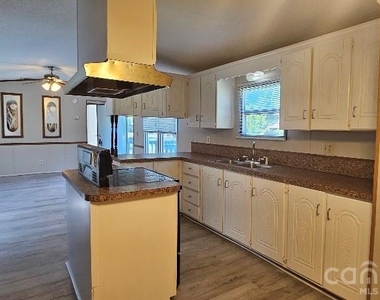 2935 Cedarvale Road - Photo Thumbnail 2