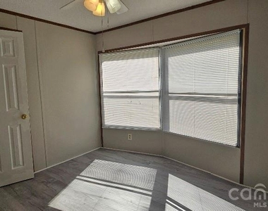2935 Cedarvale Road - Photo Thumbnail 6