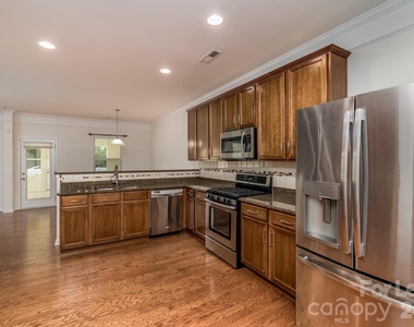 8212 Ruby Valley Road - Photo Thumbnail 19