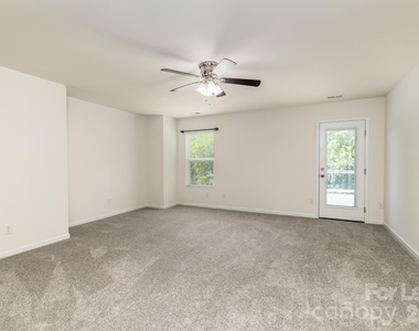 8212 Ruby Valley Road - Photo Thumbnail 29