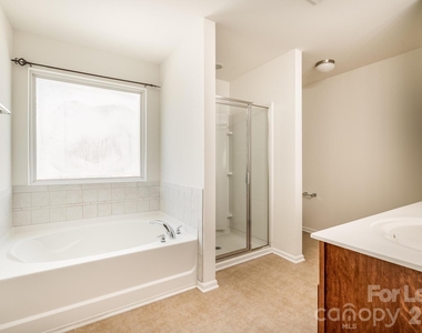 8212 Ruby Valley Road - Photo Thumbnail 31