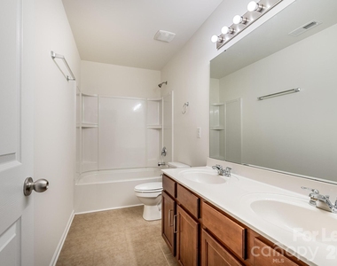 8212 Ruby Valley Road - Photo Thumbnail 41