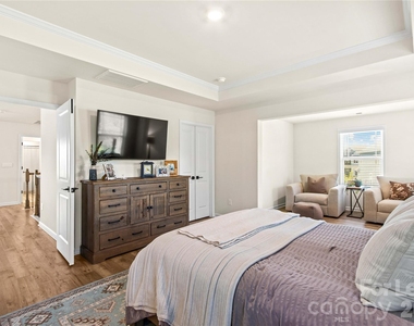 6196 Sylvan Drive - Photo Thumbnail 18