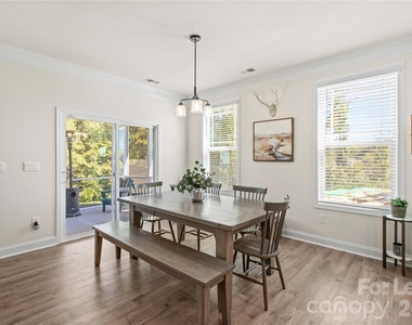 6196 Sylvan Drive - Photo Thumbnail 11