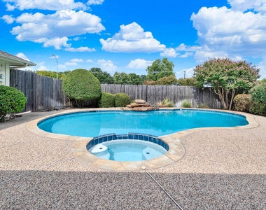 4109 Whippoorwill Lane - Photo Thumbnail 36