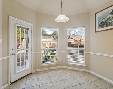 1429 Wellesley Drive - Photo Thumbnail 8