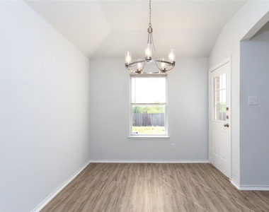 3928 Orcas Street - Photo Thumbnail 3