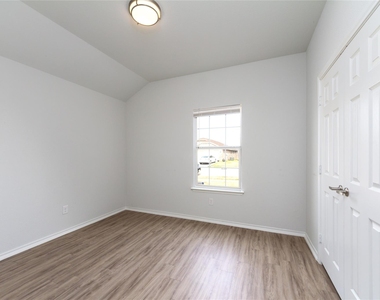 3928 Orcas Street - Photo Thumbnail 11