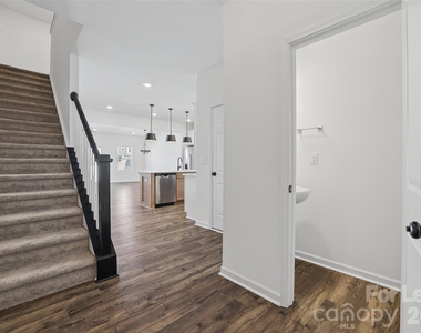 358 Drawbar Drive - Photo Thumbnail 3