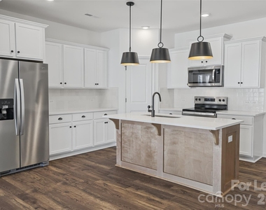 358 Drawbar Drive - Photo Thumbnail 7