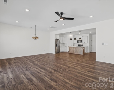 358 Drawbar Drive - Photo Thumbnail 14