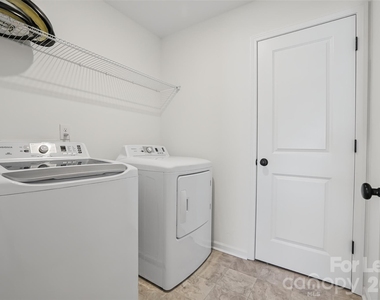 358 Drawbar Drive - Photo Thumbnail 29
