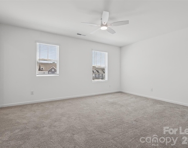 358 Drawbar Drive - Photo Thumbnail 19