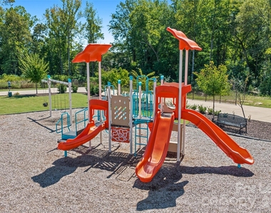 358 Drawbar Drive - Photo Thumbnail 41