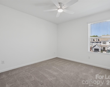 358 Drawbar Drive - Photo Thumbnail 25