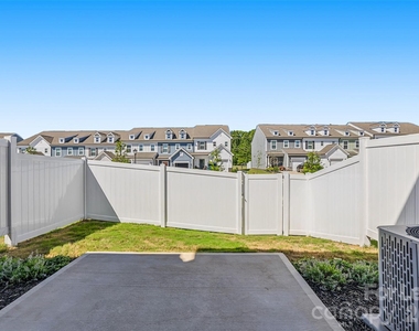 358 Drawbar Drive - Photo Thumbnail 31