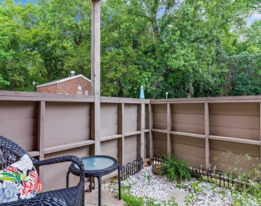 8545 Midpark Road - Photo Thumbnail 6