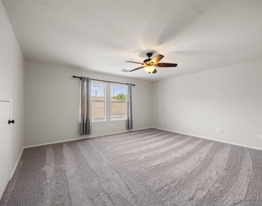 1100 Chesterfield Drive - Photo Thumbnail 21