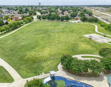 1100 Chesterfield Drive - Photo Thumbnail 32