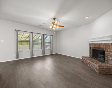 1100 Chesterfield Drive - Photo Thumbnail 13