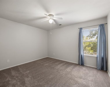 1100 Chesterfield Drive - Photo Thumbnail 25