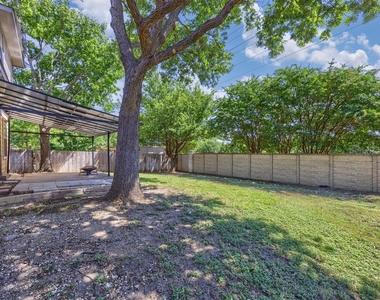 1100 Chesterfield Drive - Photo Thumbnail 29