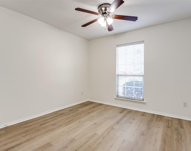 4153 Cherry Ridge Drive - Photo Thumbnail 14