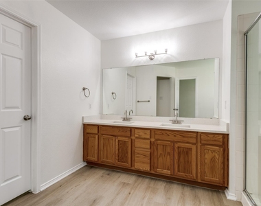4153 Cherry Ridge Drive - Photo Thumbnail 22