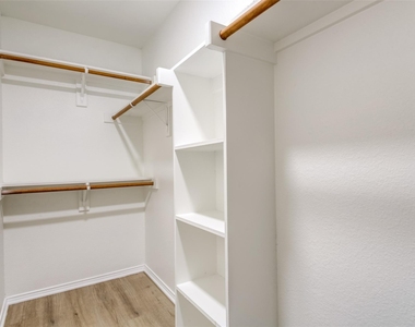4153 Cherry Ridge Drive - Photo Thumbnail 24