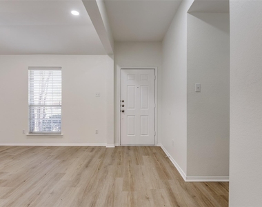 4153 Cherry Ridge Drive - Photo Thumbnail 16