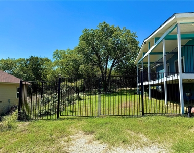 2618 Creekview Drive - Photo Thumbnail 33