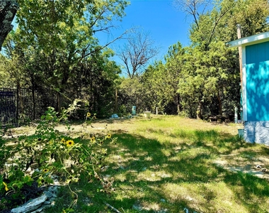 2618 Creekview Drive - Photo Thumbnail 31