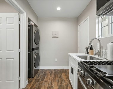 10227 Northridge - Photo Thumbnail 3
