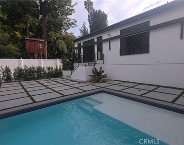 5100 Fallbrook - Photo Thumbnail 3
