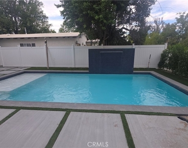 5100 Fallbrook - Photo Thumbnail 6