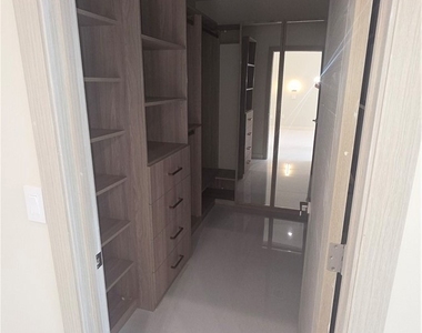 5100 Fallbrook - Photo Thumbnail 22