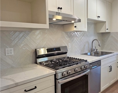 6001 Candlewood - Photo Thumbnail 14