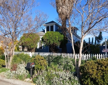 2111 Orange Street - Photo Thumbnail 1