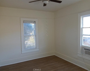 2111 Orange Street - Photo Thumbnail 7